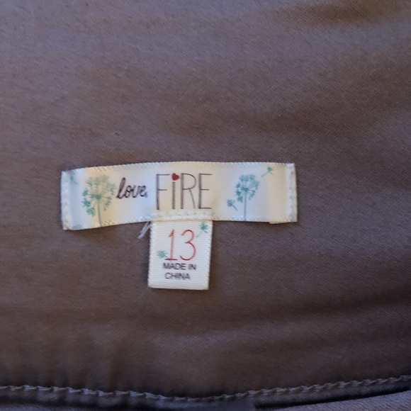 Lavender High Rise Stretch Shorts - Picture 5 of 5